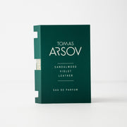 САНДАЛОВО ДЪРВО ВИОЛЕТОВА КОЖА Парфюмна мостра